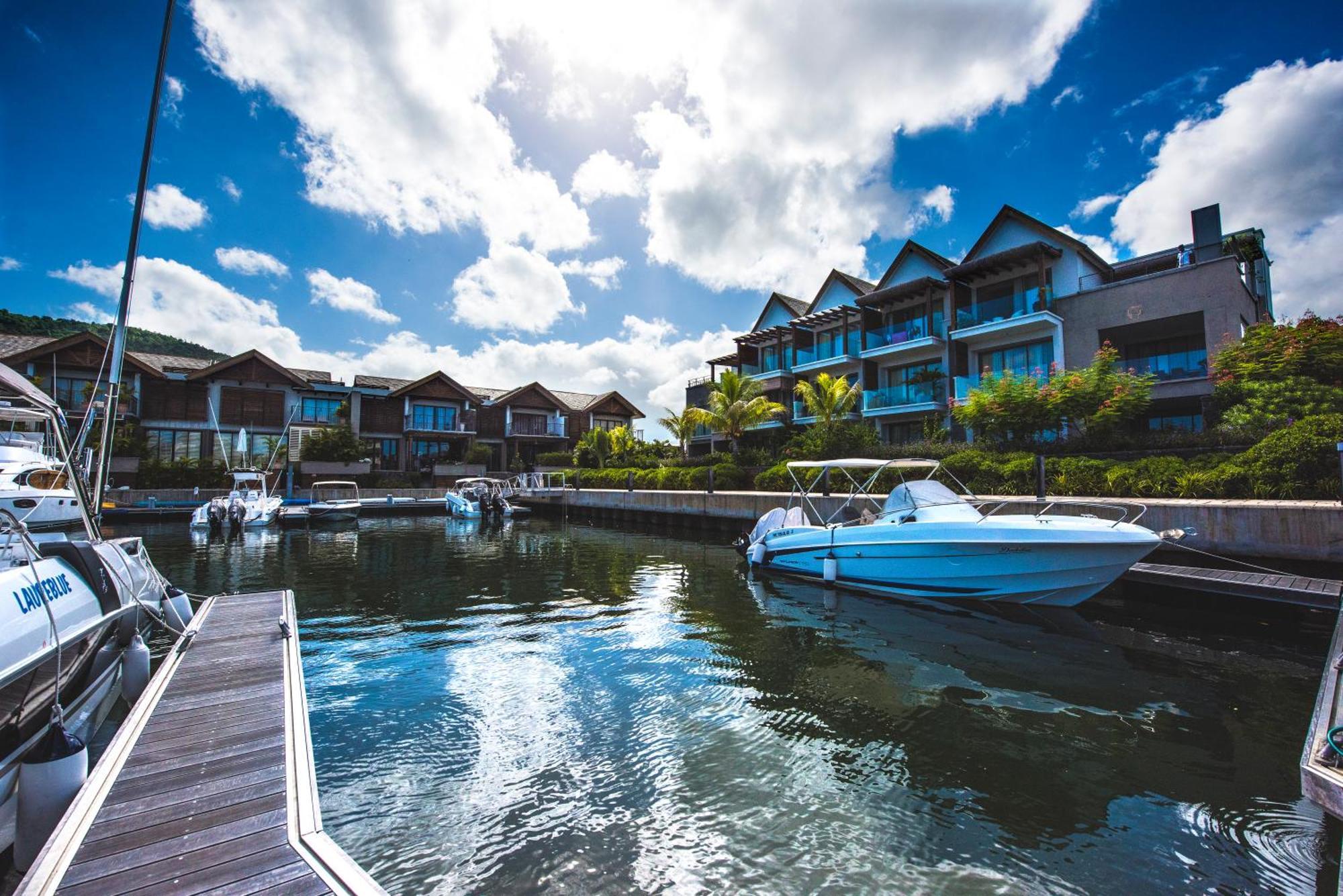 West Island By Horizon Holidays Ривьер-Нуар Экстерьер фото